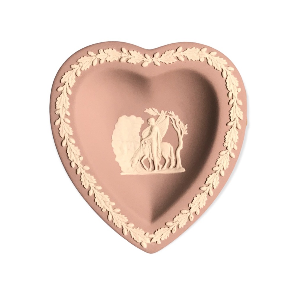 RARE VTG 1970s Heart Wedgwood Jasperware Heart Tray Lilac NEW Condition